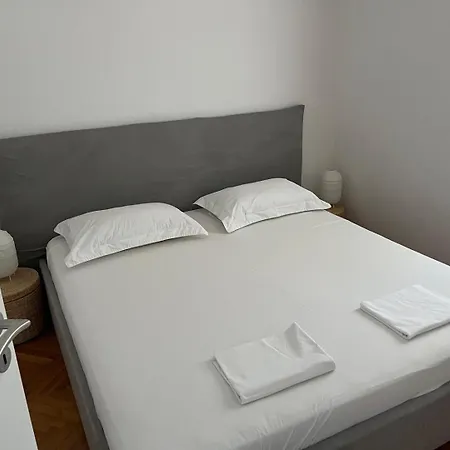 With Parking Space - 27878 Appartement